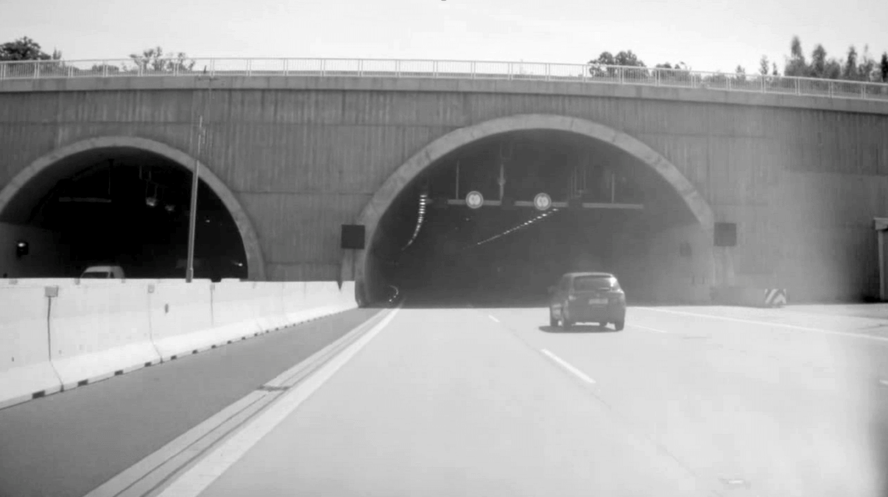 In this image, the digital 80-speed limit sign cannot be seen. flicker